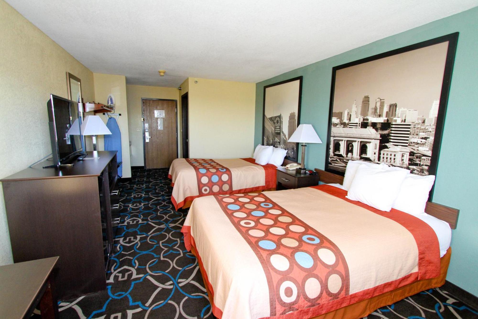 Super 8 By Wyndham Kansas City Exterior foto